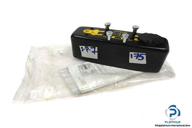 JOUCOMATIC-54191023-SOLENOID-VALVE-SUBPLATE-_675x450.jpg