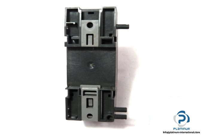 SIEMENS-6ED1-055-1MB00-0BA1-EXPANSION-MODULE3_675x450.jpg