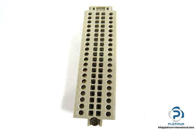 SIEMENS-6ES5-4590-8MB11-SKNO-FRONT-CONNECTOR3_675x450.jpg