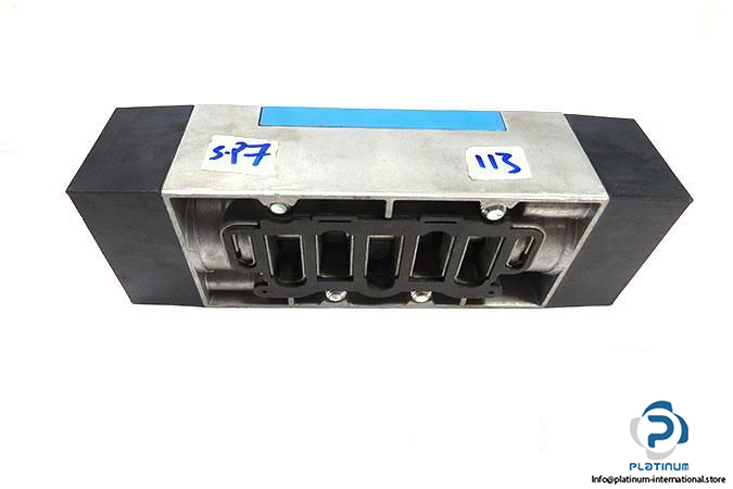 FESTO-159707-SOLENOID-VALVE-SUBPLATE4_675x450.jpg