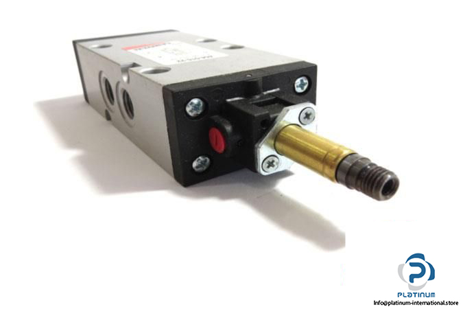CAMOZZI-454-015-22-SINGLE-SOLENOID-VALVE5_675x450.jpg