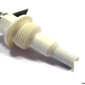 IFM-SF3405-SFR12XBKUS-100-FLOW-SENSOR_675x450.jpg