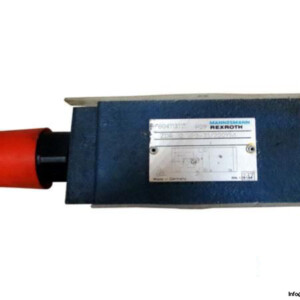 REXROTH-ZDR-10-VP5-31200YM-PRESSURE-REDUCING-VALVE-PILOT-OPERATED_675x450.jpg