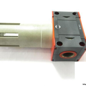 METAL-WORK-3681001-LUBRICATOR_675x450.jpg