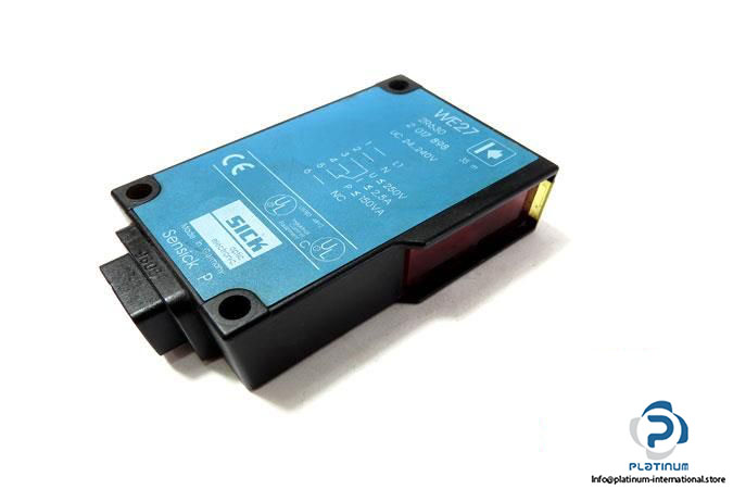 SICK-WE27-2R630-THROUGH-BEAM-PHOTOELECTRIC-SENSOR3_675x450.jpg