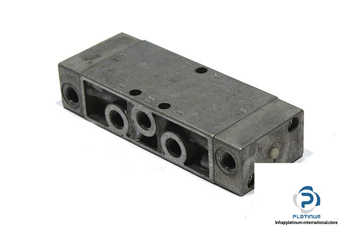 festo-8823-air-pilot-valve-1