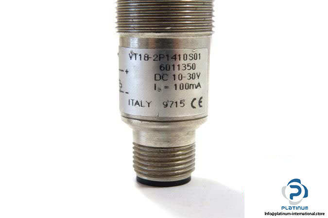 SICK-VT18-2P1410S01-INDUCTIVE-PROXIMITY-SENSOR5_675x450.jpg
