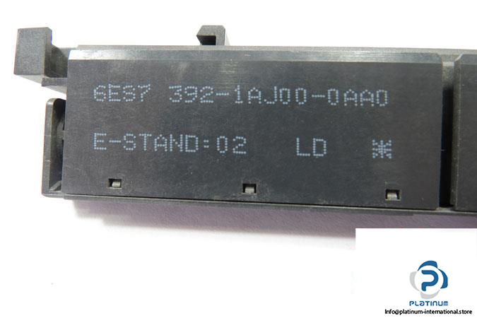 SIEMENS-6ES7-392-1AJ00-0AA0-SWMRLD-FRONT-CONNECTOR5_675x450.jpg