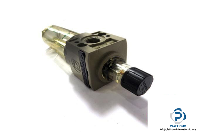 PNEUMAX-17003B-LUBRICATOR5_675x450.jpg