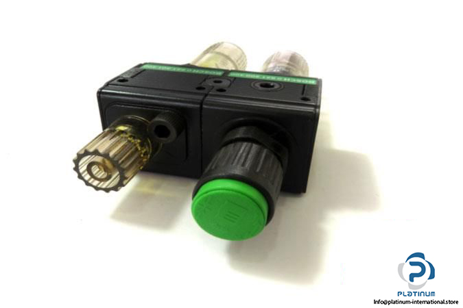 BOSCH-0-821-300-300-FILTER-WITH-REGULATOR-WITH-LUBRICATOR5_675x450.jpg