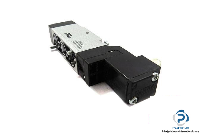 _festo-173135-single-solenoid-valve4_675x450