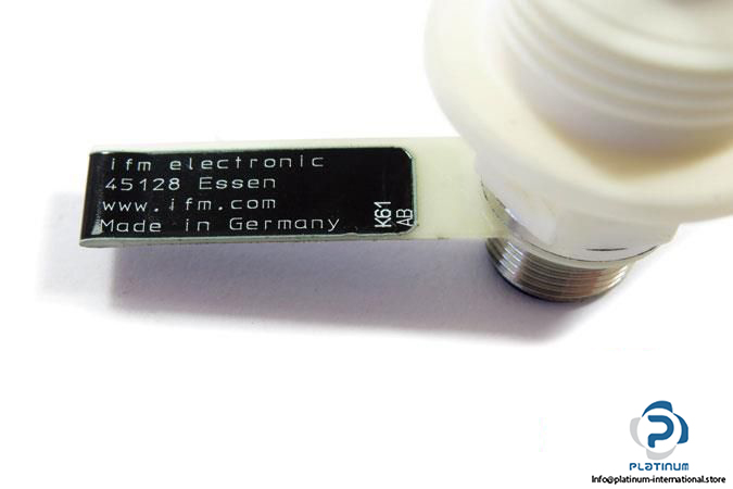 IFM-SF3405-SFR12XBKUS-100-FLOW-SENSOR6_675x450.jpg
