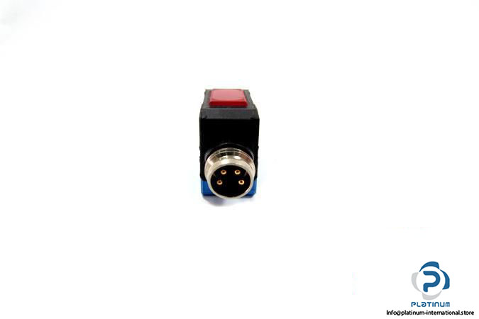 SICK-WL150-P430-PHOTOELECTRIC-RETRO-REFLECTIVE-SENSOR7_675x450.jpg