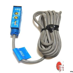 SICK-WT6-P132-PHOTOELECTRIC-PROXIMITY-SWITCH_675x450.jpg