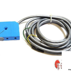 SICK-SP10-04-PHOTOELECTRIC-SENSOR_675x450.jpg