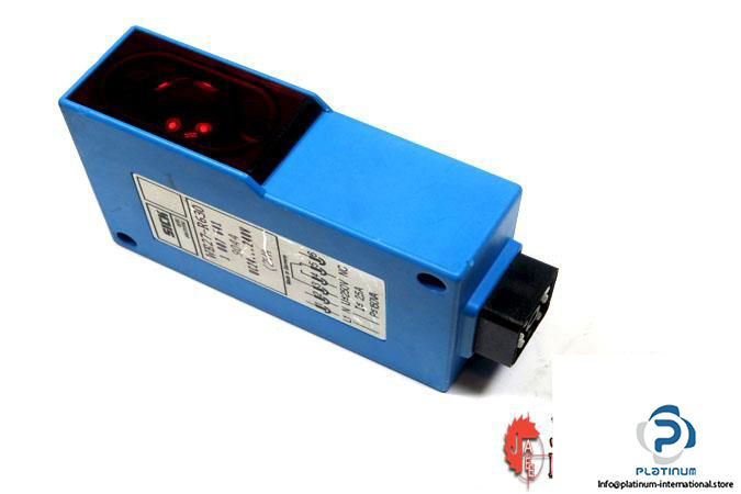 SICK-WE27-R630-PHOTOELECTRIC-SENSOR-_675x450.jpg