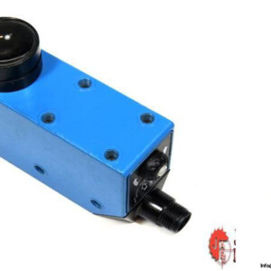 SICK-KT5G-2N1121-CONTRAST-SENSOR_675x450.jpg