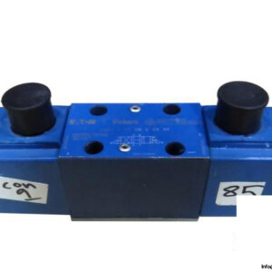 VICKERS-DG4V-3-6C-VM-U-C6-60-SOLENOID-OPERATED-DIRECTIONAL-VALVES_675x450.jpg
