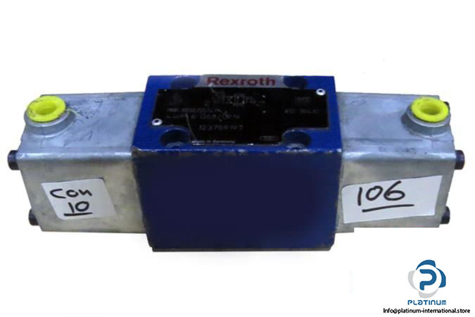 REXROTH-R900755741-DIRECTIONAL-VALVE-WITH-FLUIDIC-ACTUATION_675x450.jpg