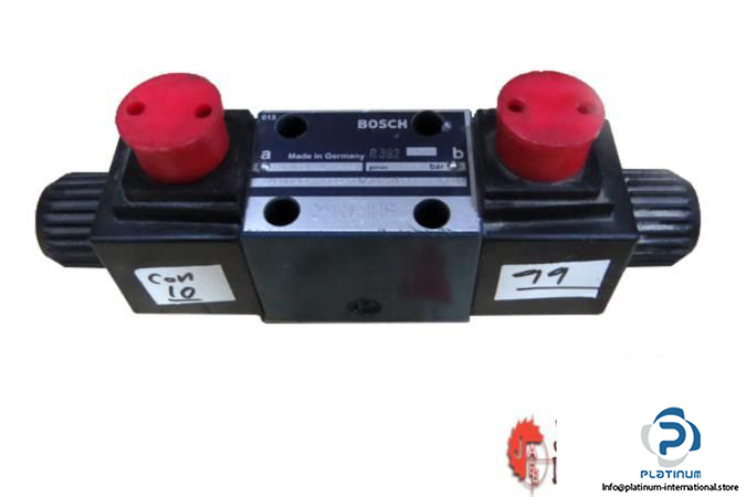 BOSCH-0-810-091-442-DIRECTIONAL-CONTROL-VALVES_675x450.jpg
