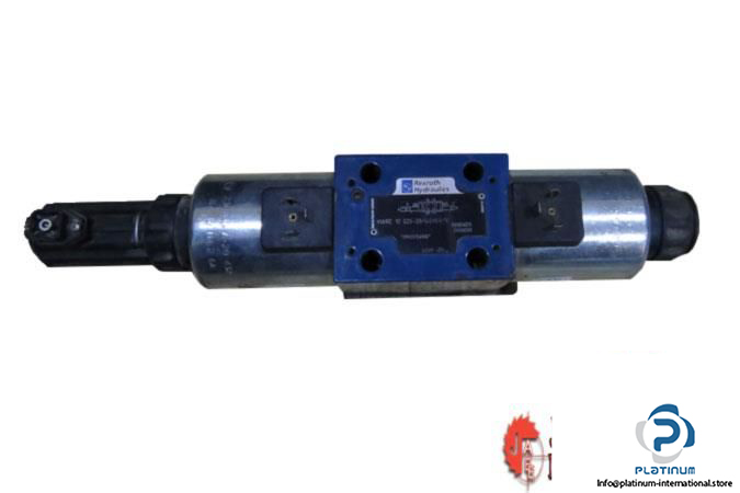 REXROTH-R900954100-43-PROPORTIONAL-DIRECTIONAL-VALVE-DIRECT-OPERATED_675x450.jpg