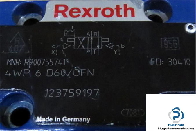 REXROTH-R900755741-DIRECTIONAL-VALVE-WITH-FLUIDIC-ACTUATION3_675x450.jpg