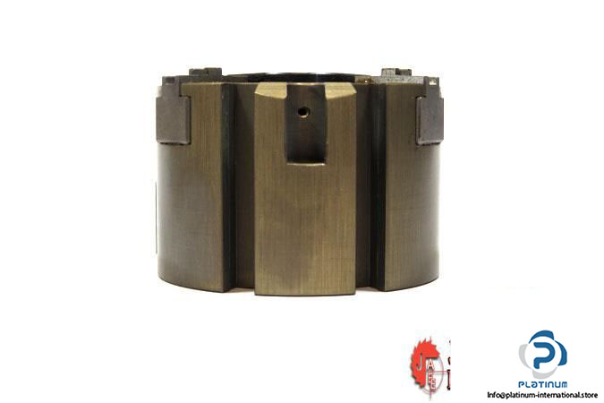 OMIL-MAC3-50-3-FINGER-SELF-CENTERING-PNEUMATIC-GRIPPER-4_675x450.jpg