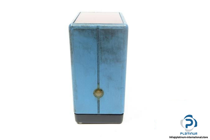 SICK-WS30-01-PHOTOELECTRIC-PROXIMITY-SENSOR5_675x450.jpg