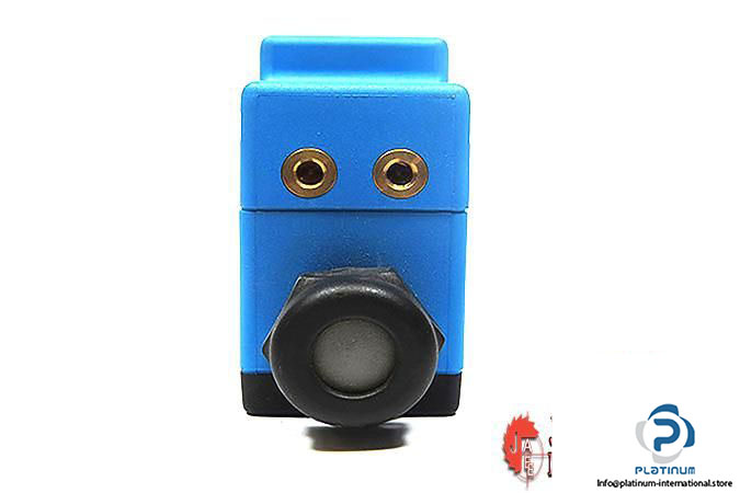 SICK-WS36-D230-THROUGH-BEAM-PHOTOELECTRIC-SWITCH6_675x450.jpg