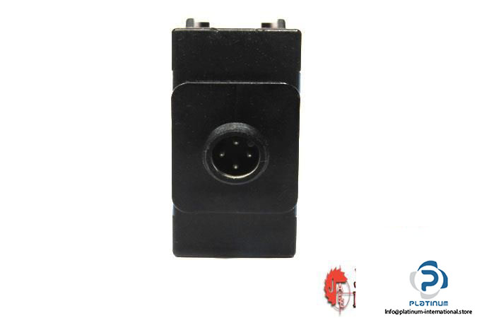 SICK-WE27-2F430-THROUGH-BEAM-PHOTOELECTRIC-SENSOR6_675x450.jpg