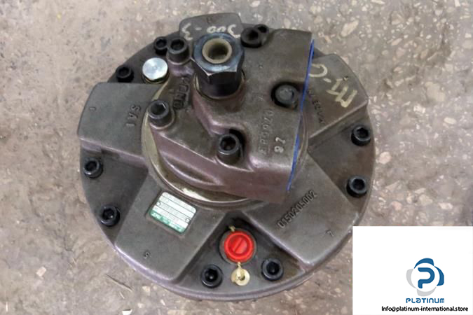SAI-GM2-300-1H-D-47-J-RADIAL-PISTON-HYDRAULIC-MOTORS_675x450.jpg