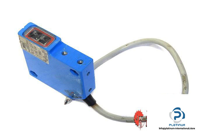 SICK-WL10-1132-REFLEX-PHOTOELECTRIC-SWITCH_675x450.jpg