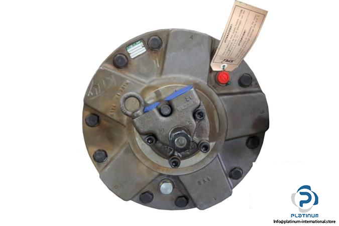 SAI-GM4-1100-36-D-47-JCL-RADIAL-PISTON-HYDRAULIC-MOTOR4_675x450.jpg
