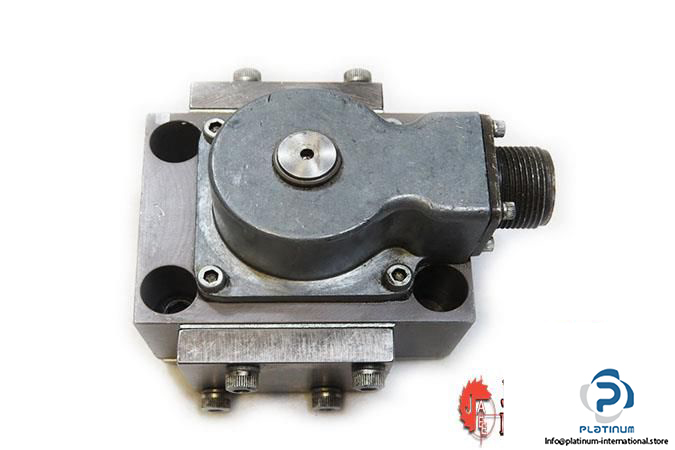 DOWTY-4682-224-970-SERVO-VALVE-4_675x450.jpg
