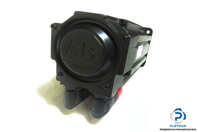 allen-bradley-mpl-b330p-sj72aa-servo-motor-side3