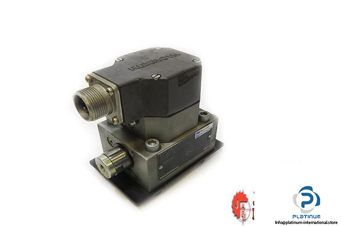 REXROTH-3DSE2EH-SERVO-PRESSURE-CONTROL-VALVE-3-WAY-DESIGN_675x450.jpg