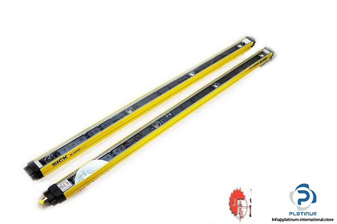 SICK-M4000-ADVANCED-AP-M40Z-043023TB0-MULTIPLE-LIGHT-BEAM-SAFETY-DEVICE_675x450.jpg