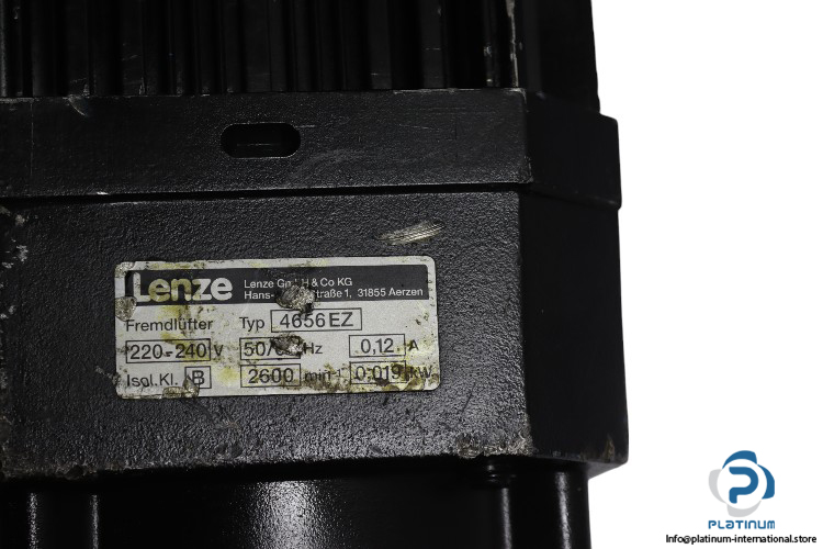 Lenze-MDFKARS080-22-Servo-Motor-with-Cooling-Fan4_675x450.jpg