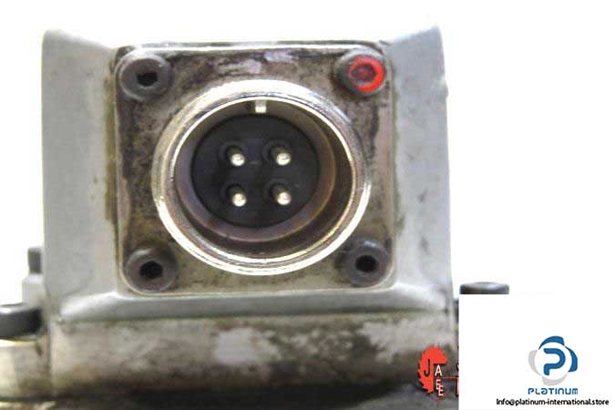 MOOG-D631-SERVO-CONTROL-VALVE4_675x450.jpg