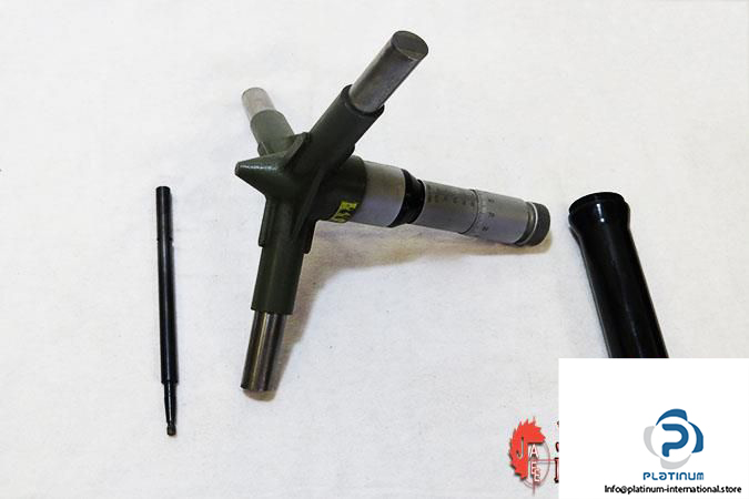 HAHN-KOLB-TESA-250-275-3-POINT-INTERNAL-MICROMETER4_675x450.jpg