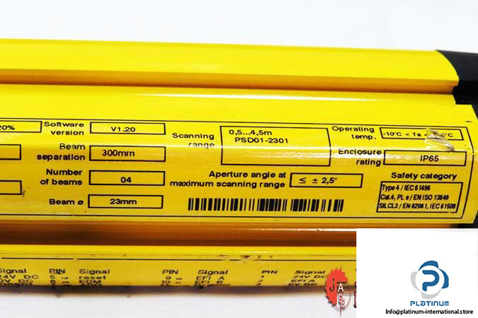 SICK-M4000-ADVANCED-AP-M40Z-043023TB0-MULTIPLE-LIGHT-BEAM-SAFETY-DEVICE12_675x450.jpg