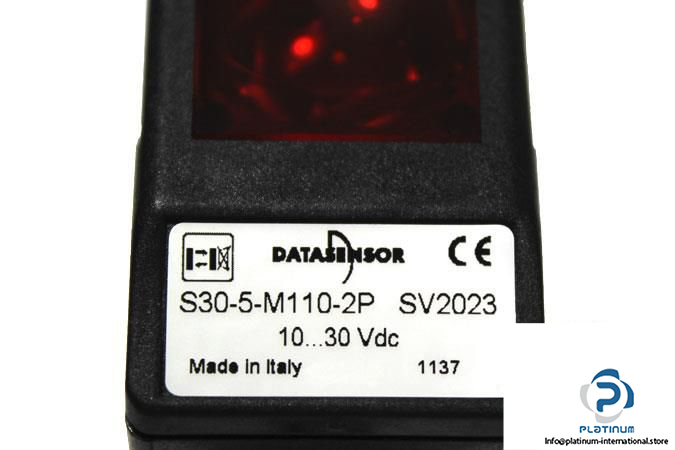 DATASENSOR-S30-5-M110-2P-MULTI-FUNCTION-SENSOR6_675x450.jpg