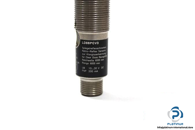 WENGLOR-LD86PCV3-Photolectric-Sensor8_675x450.jpg