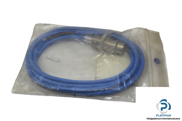 turck-bid2-g180-y0_s212-high-pressure-inductive-sensor-3