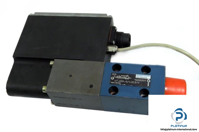 Rexroth-VT-DFP-111-0C3V-proportional-directional-valves_675x450.jpg