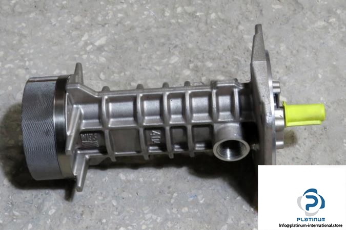 SEIM-PA-type-screw-pump4_675x450.jpg