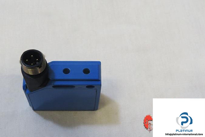SICK-WT12-2P450-Diffuse-Photoelectric-Sensor9_675x450.jpg