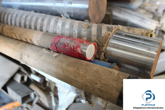 chrome-plated-round-bar
