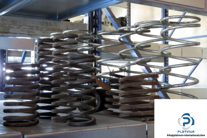 Precision-and-tension-Springs4_675x450.jpg