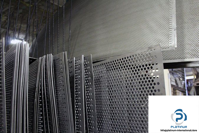 stainless-steel-perforated-sheet-1